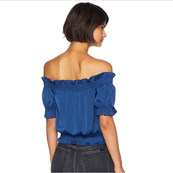 Romeo & Juliet Front-Tie Blouse (L) - Picture 3 of 8